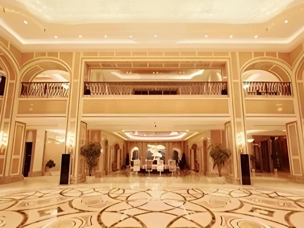 New Century Grand Hotel Xinxiang China