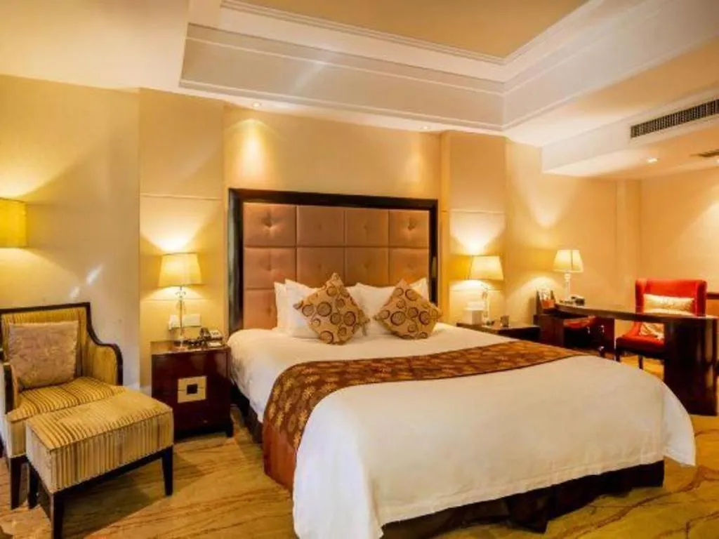 New Century Grand Hotel Xinxiang