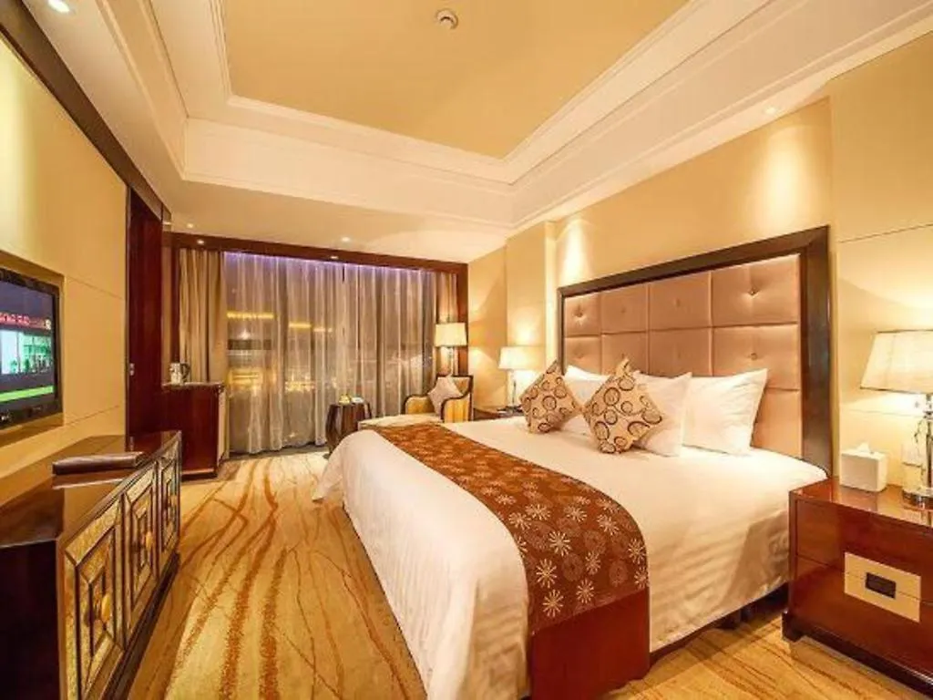 New Century Grand Hotel Xinxiang 5*,  China